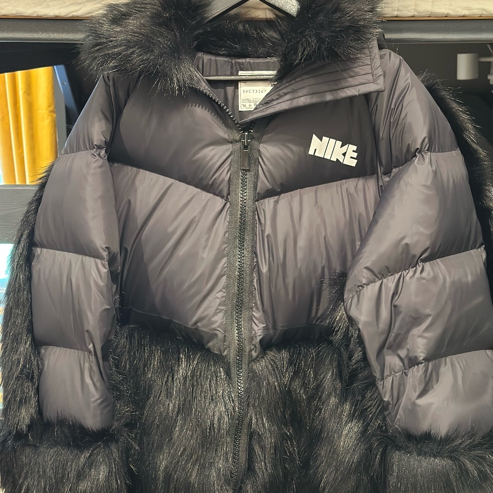 Sacai x Nike Puffer